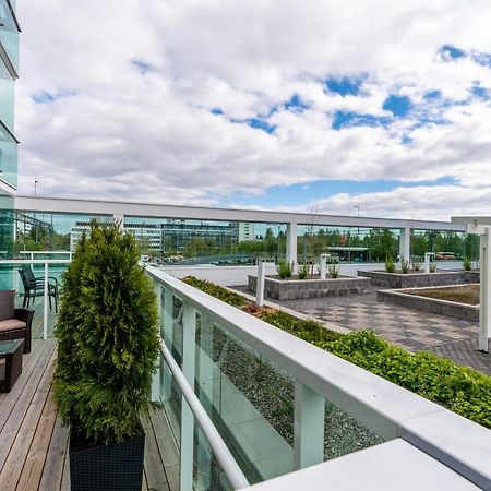 Starhomes Double Lux 8 Oulu Exterior foto