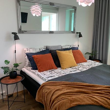 Starhomes Double Lux 8 Oulu Exterior foto