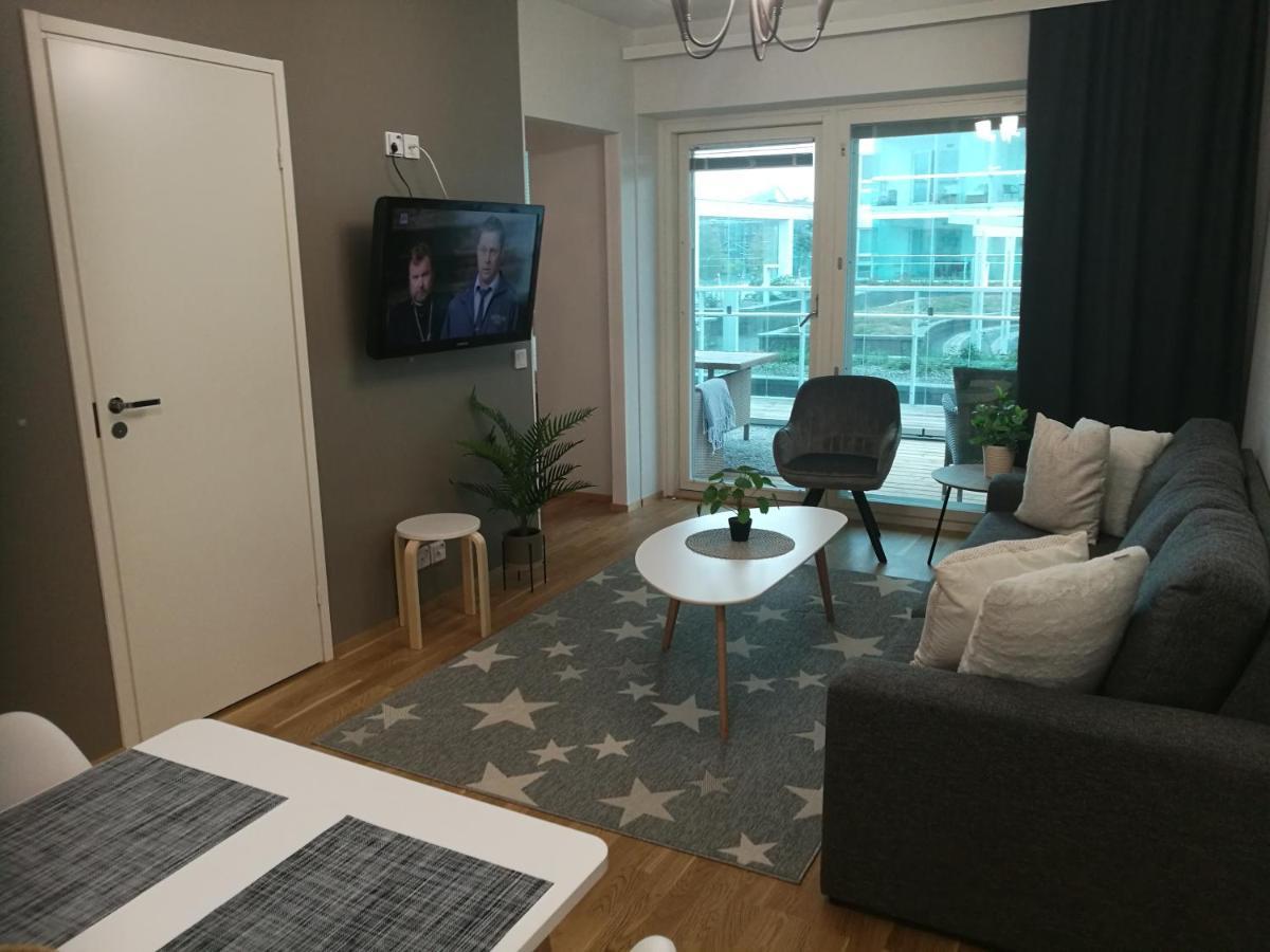 Starhomes Double Lux 8 Oulu Exterior foto
