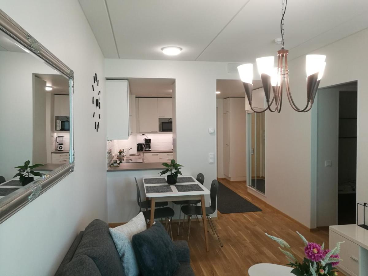 Starhomes Double Lux 8 Oulu Exterior foto