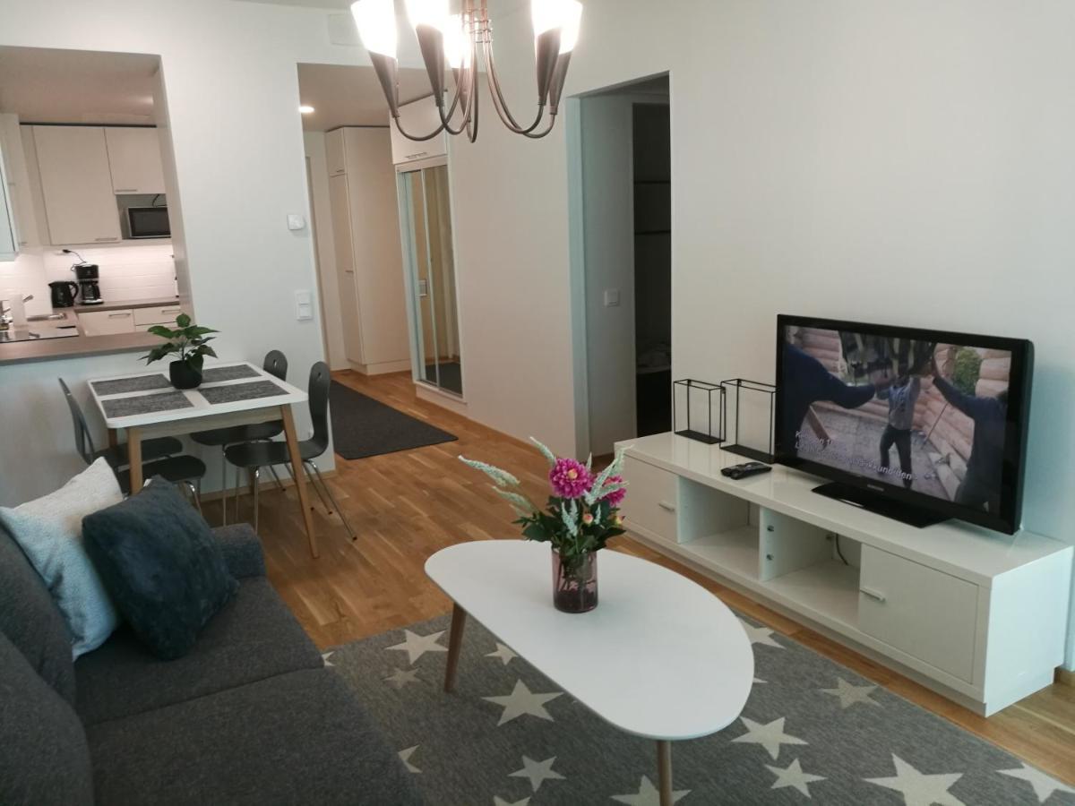 Starhomes Double Lux 8 Oulu Exterior foto